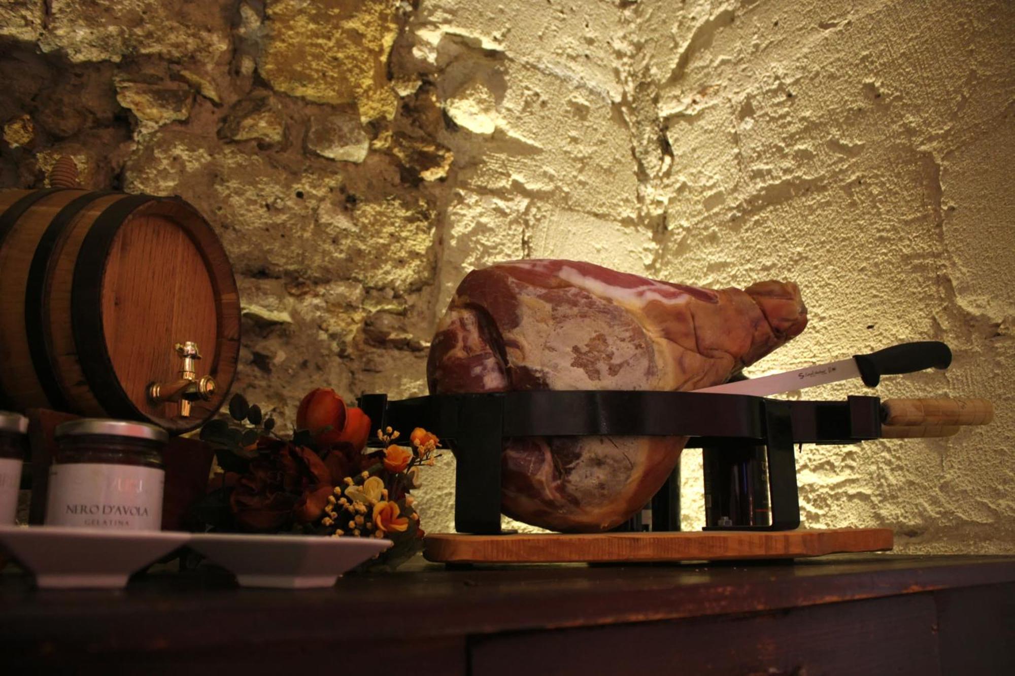B&B Cortile Di Venere Trapani Luaran gambar