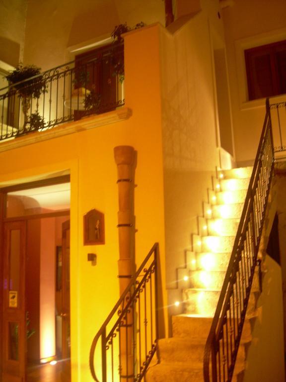 B&B Cortile Di Venere Trapani Luaran gambar